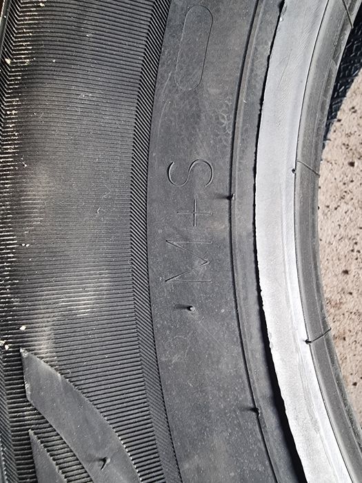 275/70R22.5   нови балон