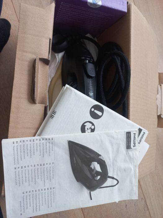 Парна ютия Philips - Azur 7000 Series DST 7040, 2800W