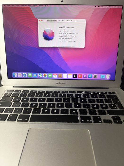 Mac book air 13 inchi 2015