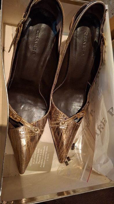 Cesare Paciotti   дамски обувки на ток