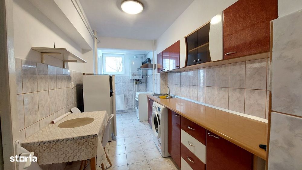 Apartament cu 2 camere in Micro 18 la etajul 1
