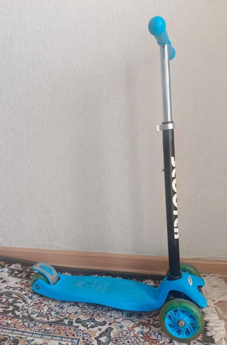 Самокат детский б/у