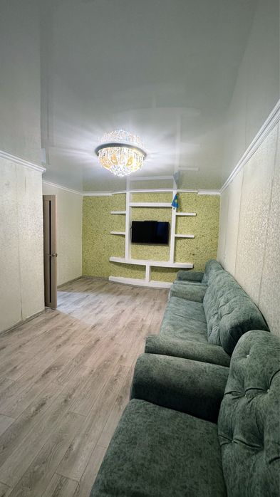 2ком посуточно в центре