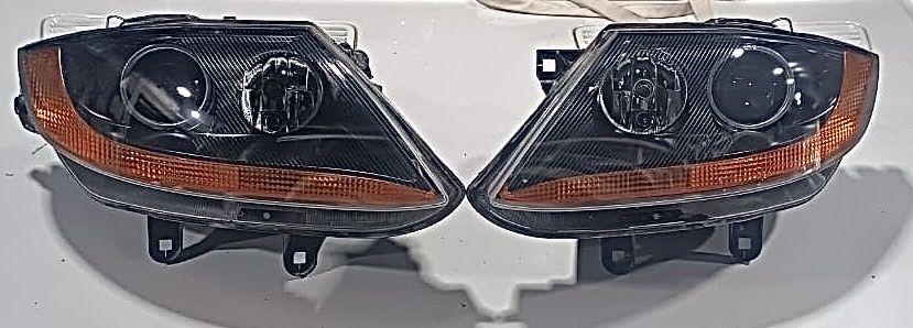 Фары БМВ Z4 E85.
