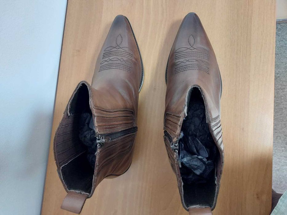 Ciocate Cowboy piele naturală - măsura 46