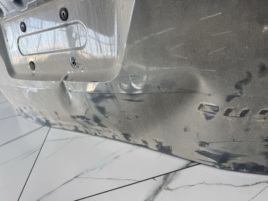 Крышка багажника Hyundai Custin