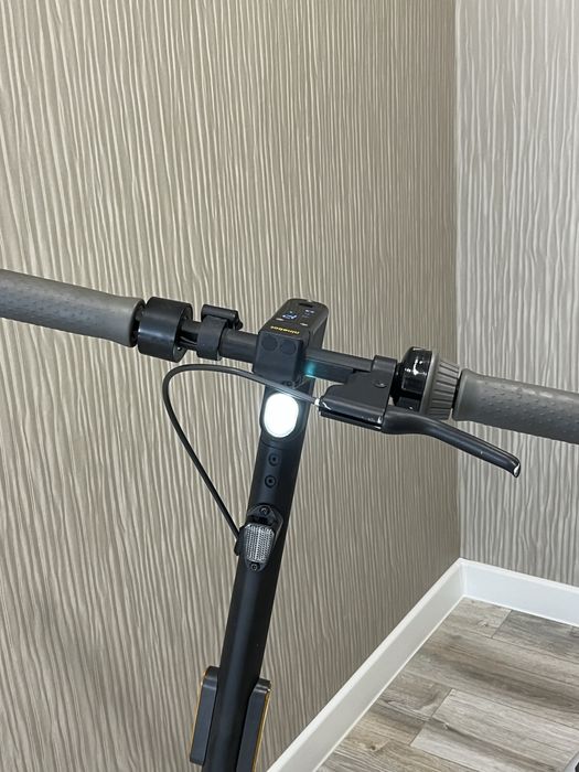 Продам Самокат в отличном состоянии