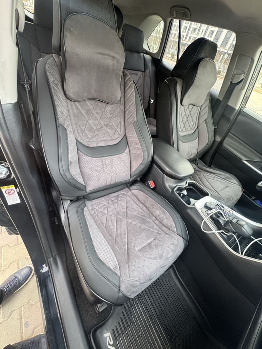 Авто чехол новый камплект уневерсальный….