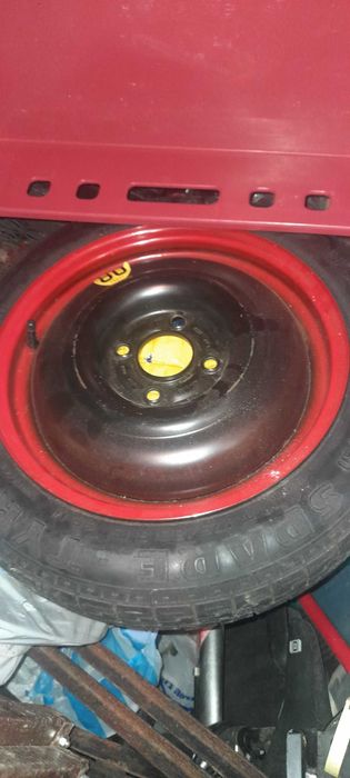 Резервна гума патерица фолксваген и форд