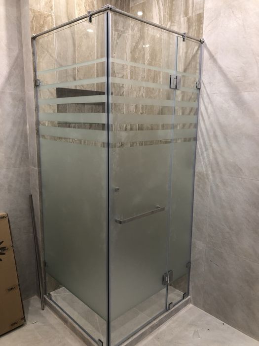 Душевая кабинка Ф