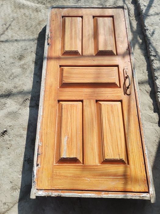 Есик Капы Esik Qapi Дверь