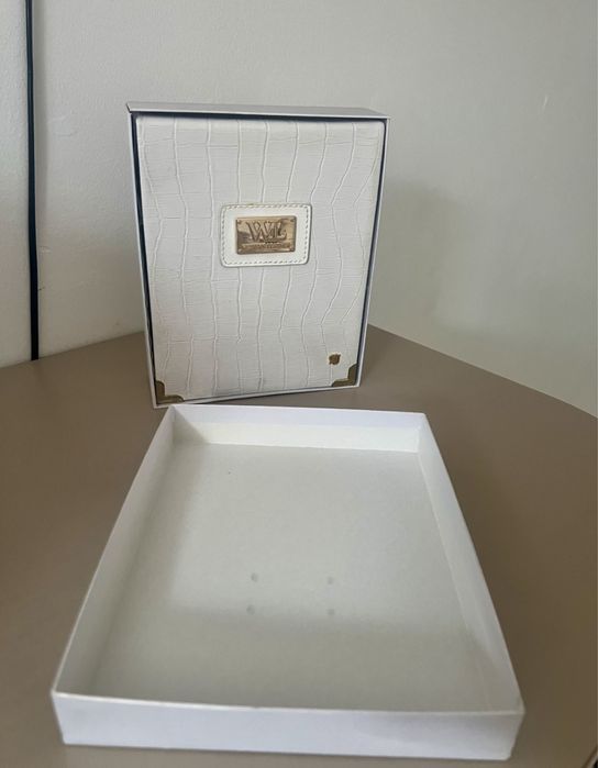 Продам парфюм оригинал Western Leather White Alexandre.J