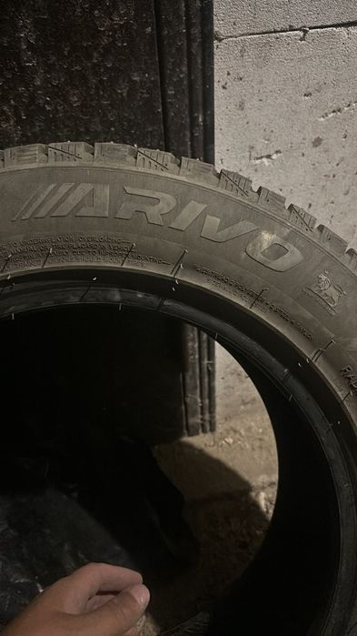 215/60 R16 в отличном состоянии