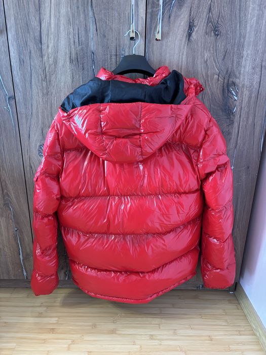 Vând geacă bărbați.