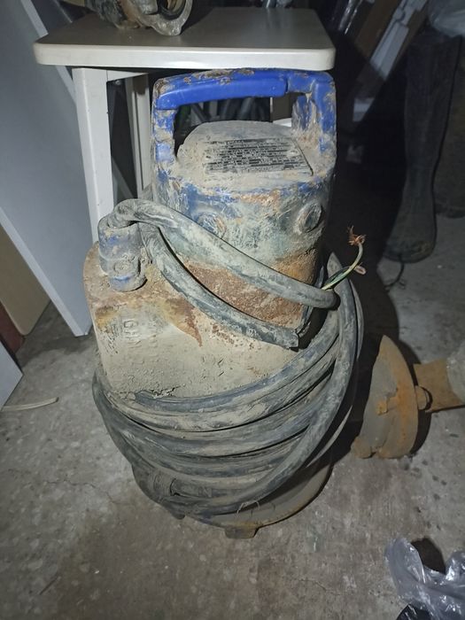 Продам насос дренажный KSB. Производство Франция