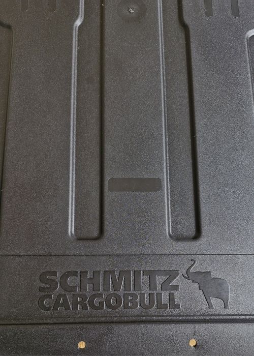 Продам новую подкрылники