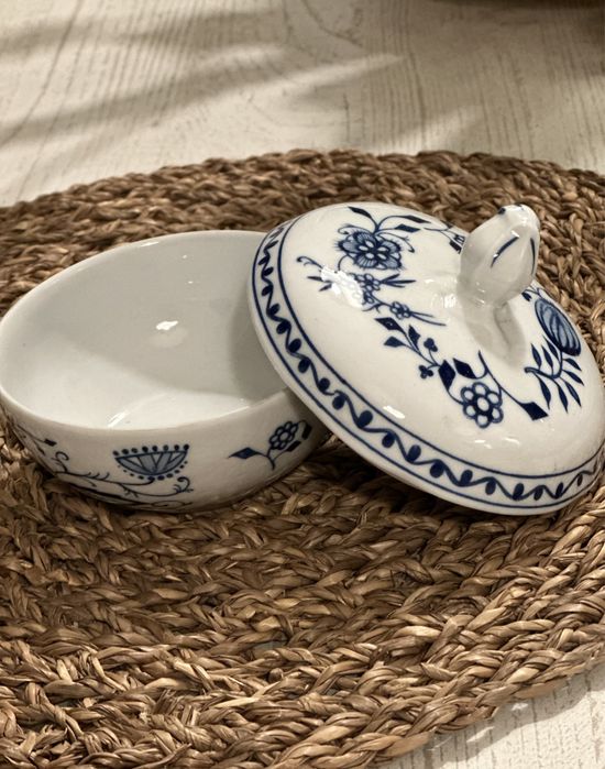 Винтидж колекционерски сервиз за чай/кафе KAHLA BLUE ONION /6 души