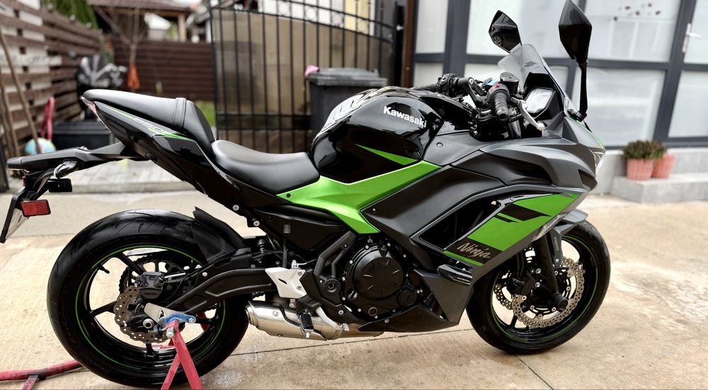 Kawasaki Ninja 650 2024