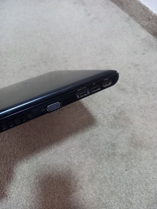 Laptop i7,  14 inci   ,8gbRam ,ssd128 baterie noua