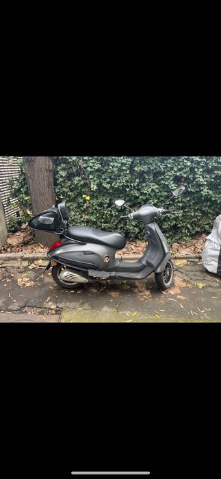 Vand Piaggio Vespa Sprint 2015