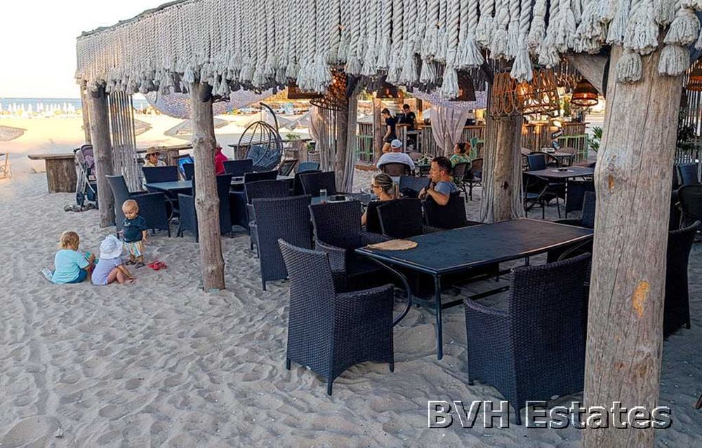 Очарователен двустаен апартамент с морска гледка в комплекс ”Varna South Bay Residence”