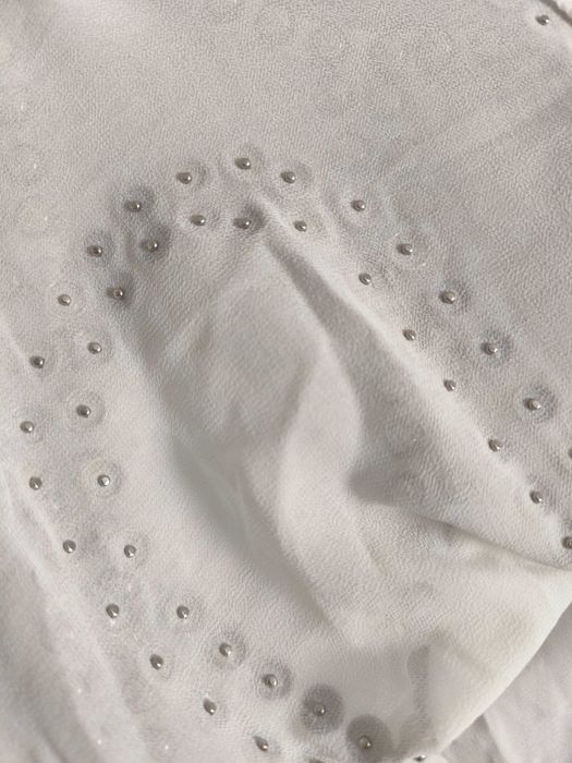 Ефирна рокля с капси