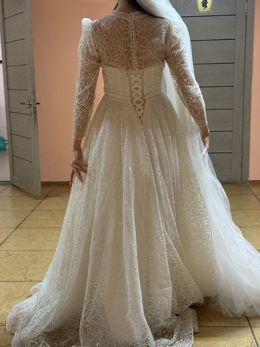 Продается свадебное платье