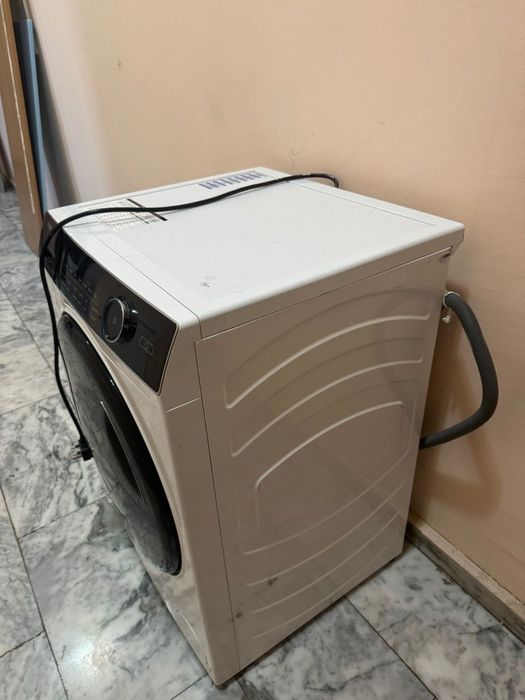 Комбинирана пералня със сушилня