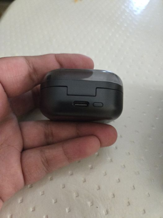 Продаю оригинальные Samsung Galaxy Buds4