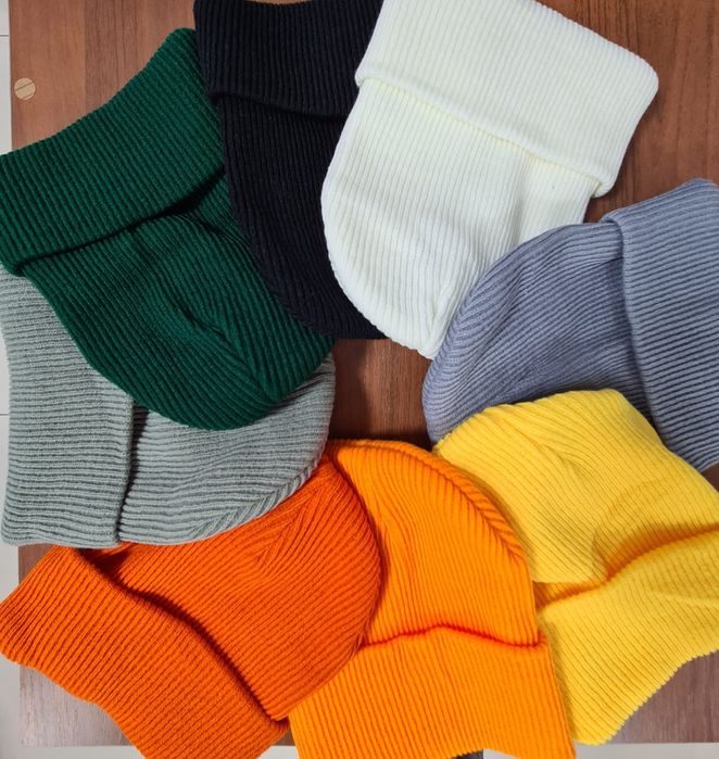 Однотонные зимние шапки тёплые снуд ушанка зима головной убор кепка