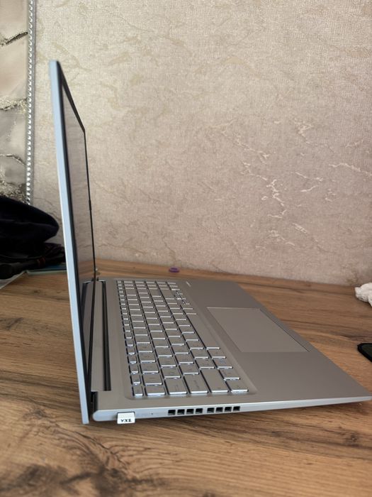 Продам ноутбук asus vivobook