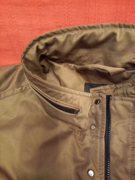 Продавам спортно сако.