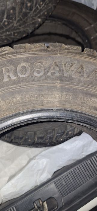 Продаю 1 шину 185/70р14 шипы