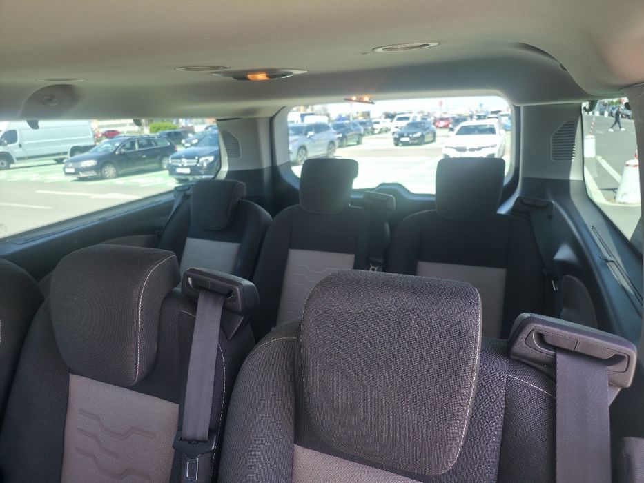 Ford tourneo custom 8+1