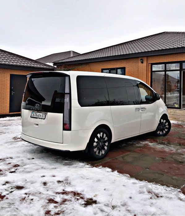 Hyundai Staria Lounge