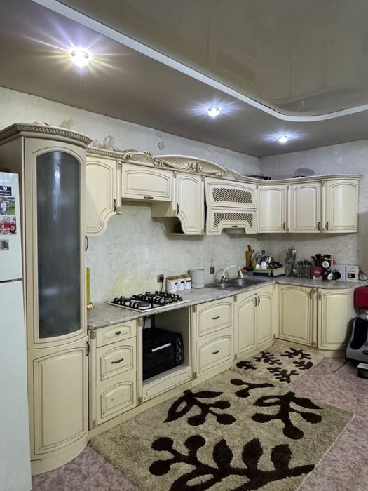 Кухонный гарнитур