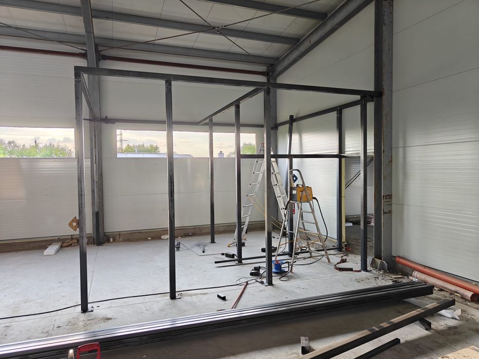 Vestiare incaperi delimitari structuri hale meltalice