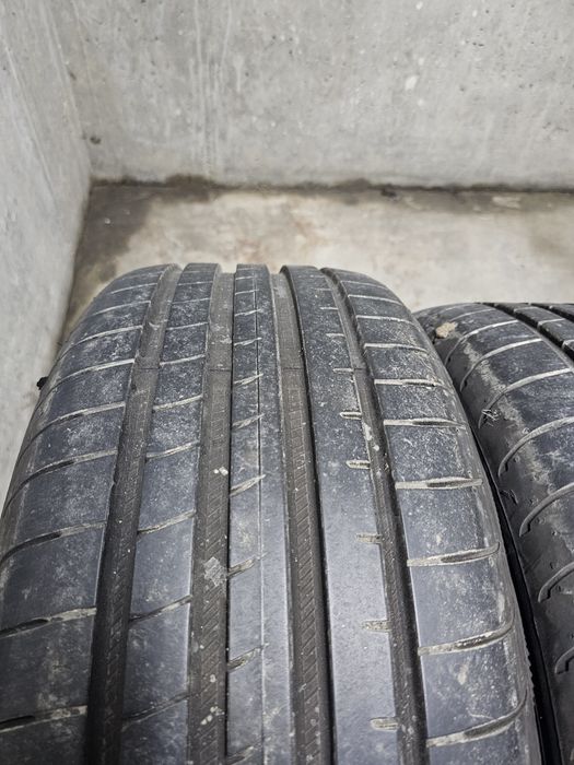 235.45r18 Goodyear eagleF1 asimmetric3  dot 3922