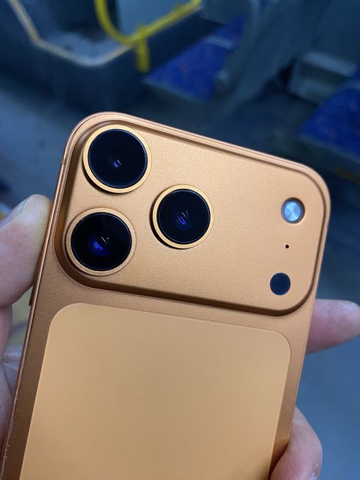 Айфон 11 сатылады