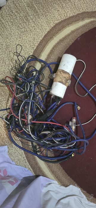 Усилитил калонка симлари билан