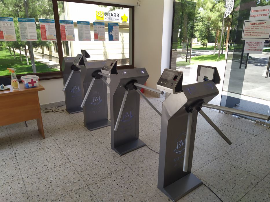 Продается турникеты модель трипод