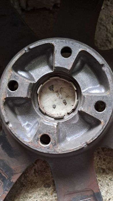Vand jante Peugeot 206 CC pe 16 inch din aliaj