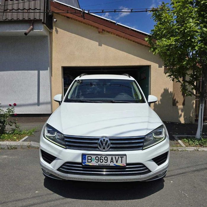 VOLKSWAGEN Touareg 2017 — imagine 2