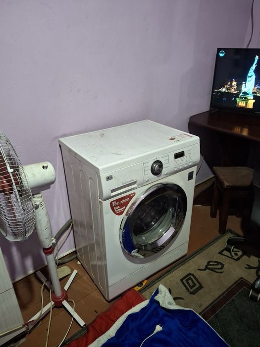 Стиральная машина LG