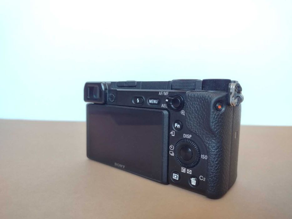Обективи за  Sony APS-C