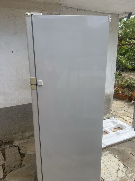 Работещ хладилник