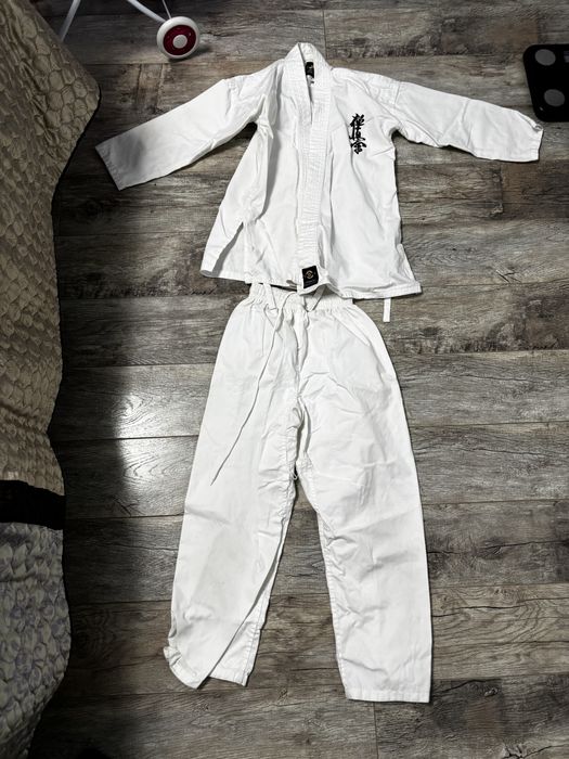 Кимоно для каратэ киокушинкай