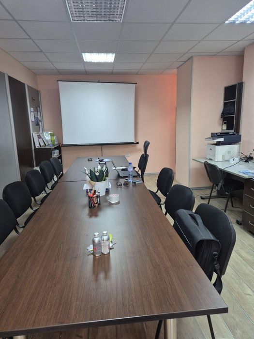 Дава се под наем Магазин в Пловдив, Тракия - 50 кв.м за 255 € - Снимка #1