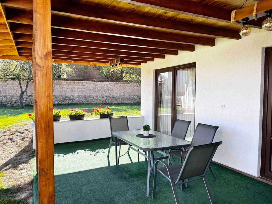 Продава се Къща в с. Елхово, Област Стара Загора - 704 кв.м за 188 €/кв.м - Снимка #5