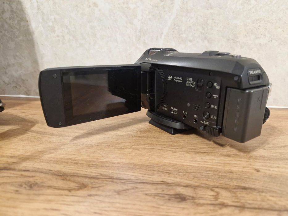 Видеокамера Panasonic